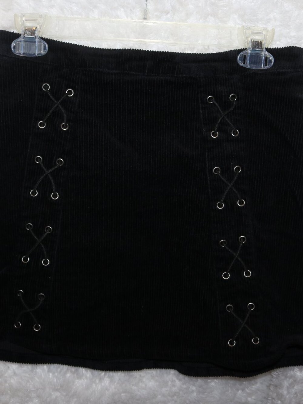 Newbury Kustoms black short skirt size medium